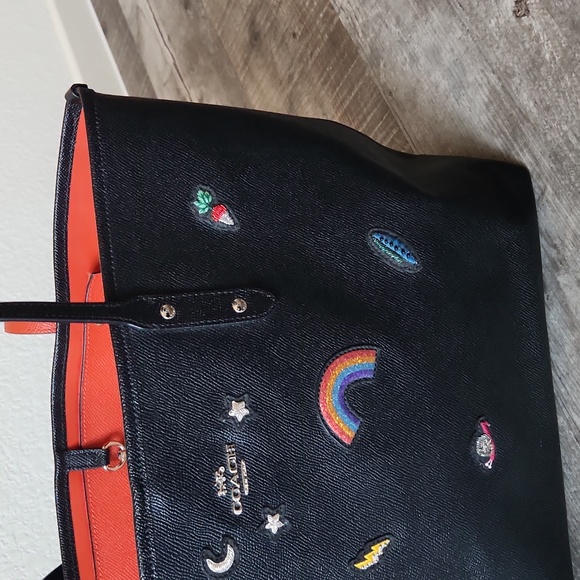 Coach City Tote Limited Edition - Picture 13 of 16